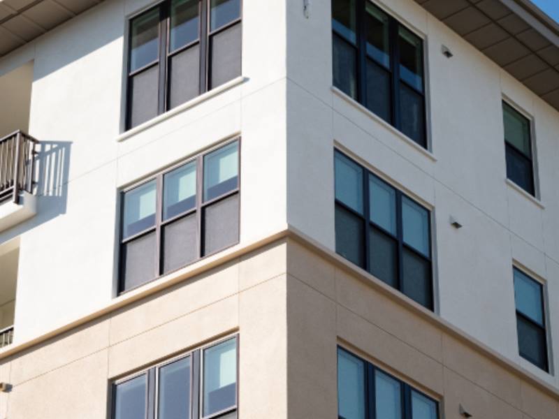 Örnek görsel — yeni yapılmış apartman